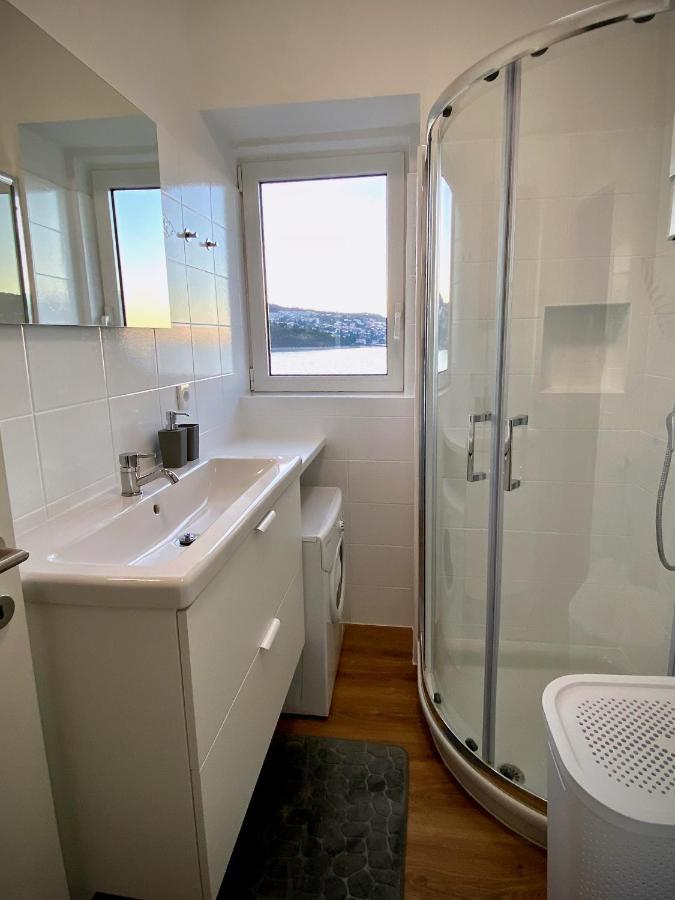 Postcard Koper Apartment מראה חיצוני תמונה